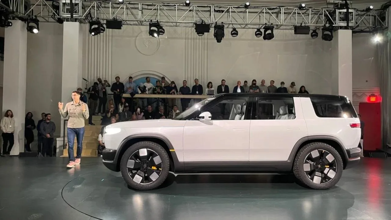 Rivian R2 2026