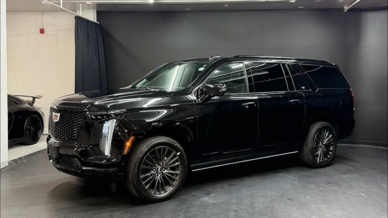 Cadillac Escalade ESV 2026